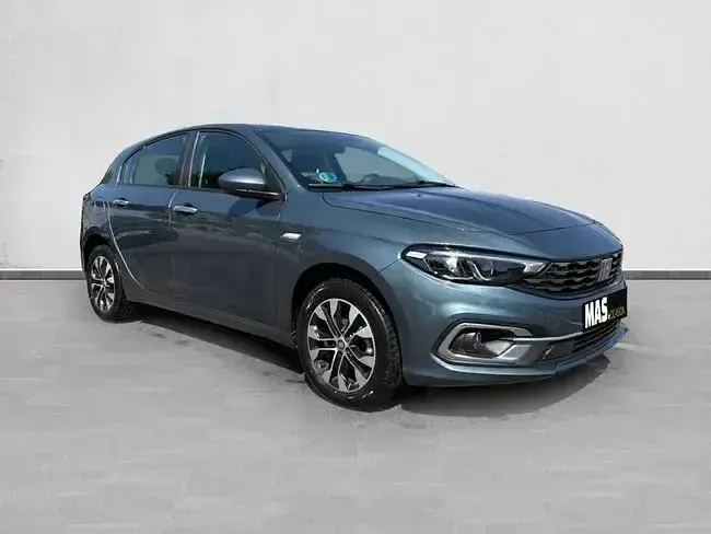 Usado Fiat Tipo City Life 130 CV (95 kW) 2022 Azul Berlina