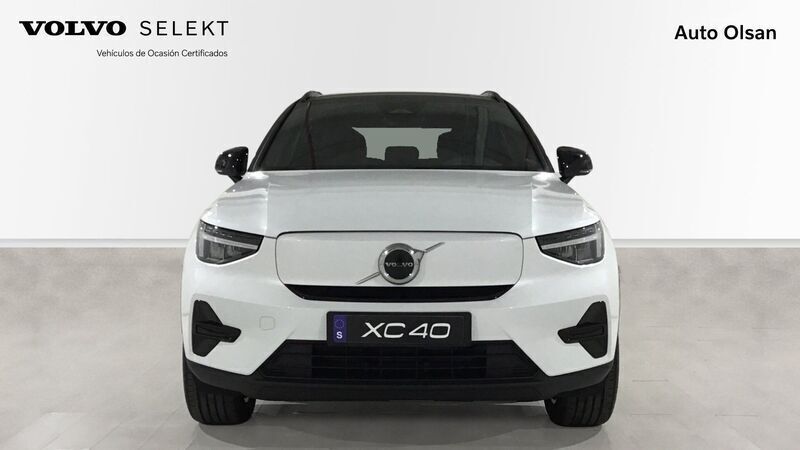 Usado Volvo XC40 Core 175 kW (238 CV) 2023 Blanco SUV