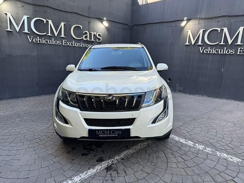 Usado Mahindra XUV500 140 CV (102 kW) 2016 Blanco SUV