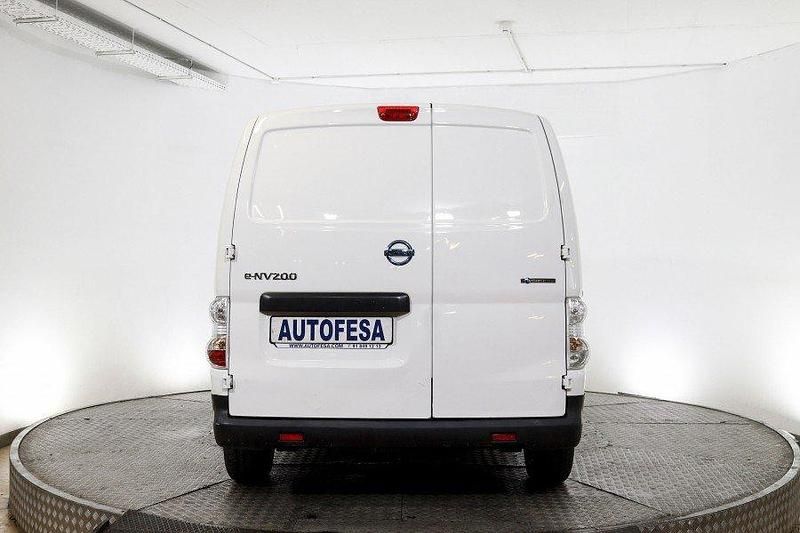 Usado Nissan e-NV200 80 kW (109 CV) 2017 Blanco Monovolumen