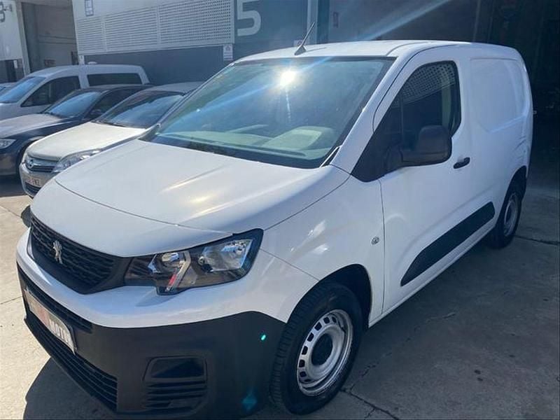 Blanco Usado 2022 Peugeot Partner Premium Van | 11.990 € (Precio justo) - Imagen 1/4