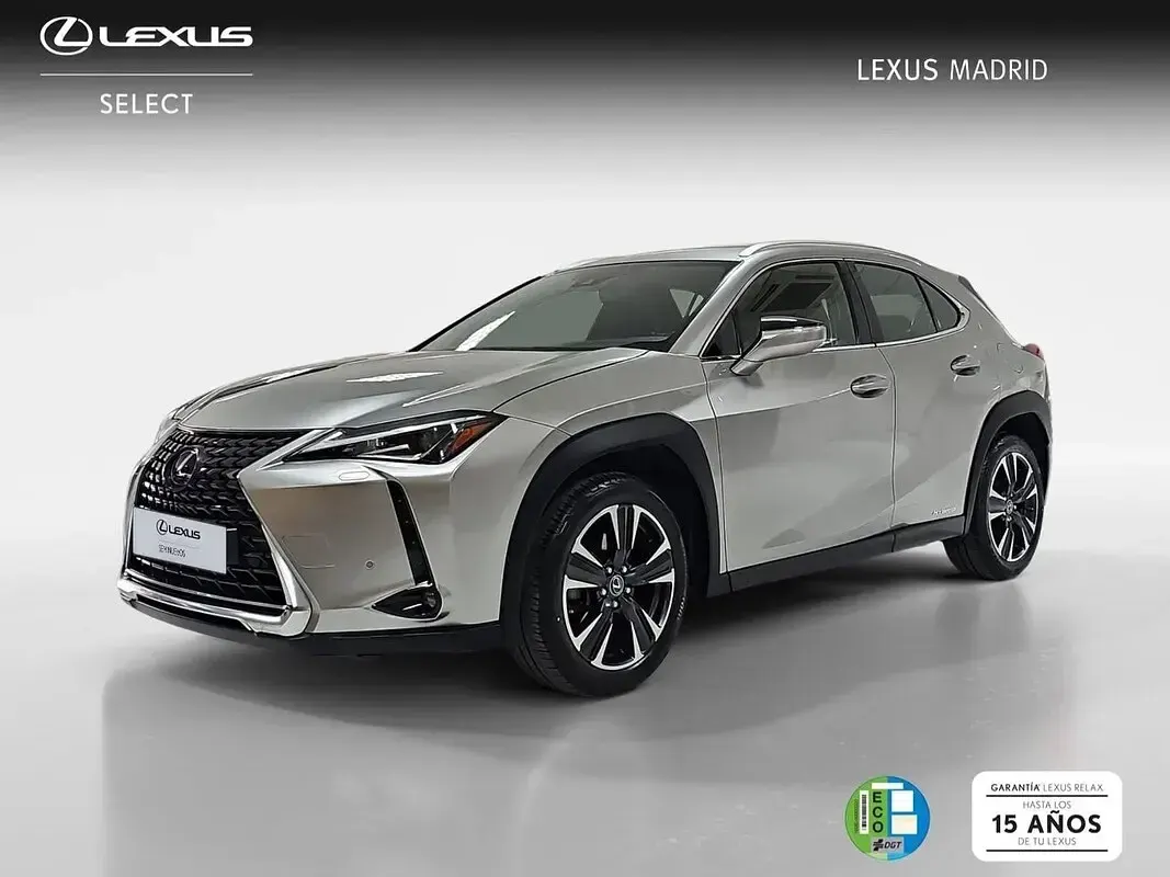 Usado Lexus UX 183 CV (134 kW) 2021 Plateado SUV