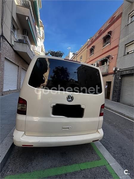 Usado VW Caravelle Trendline 130 CV (95 kW) 2009 Amarillo Van