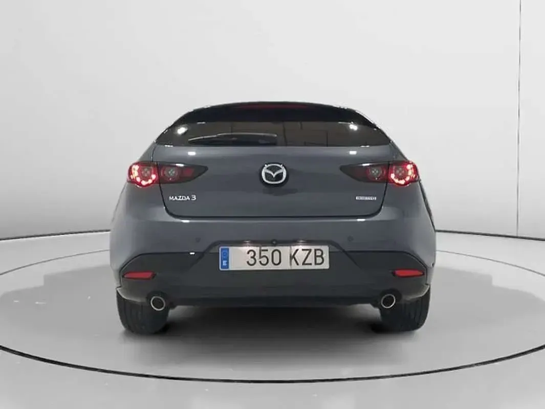 Käytetty Mazda 3 122 HP (89 kW) 2019 Harmaa Viistoperä