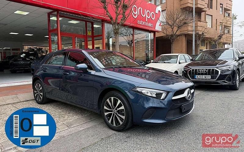 Usado Mercedes A250 218 CV (160 kW) 2021 Azul Utilitario