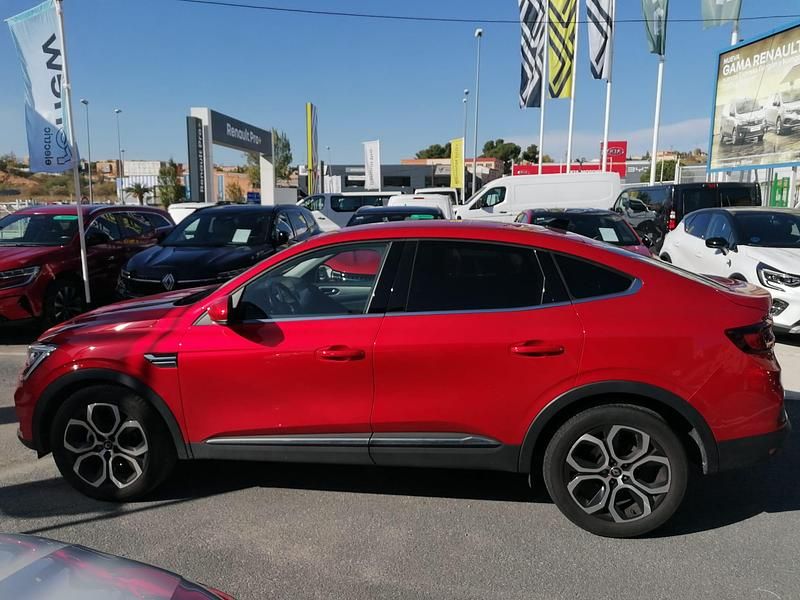Usado Renault Arkana Zen 140 CV (102 kW) 2021 Rojo SUV