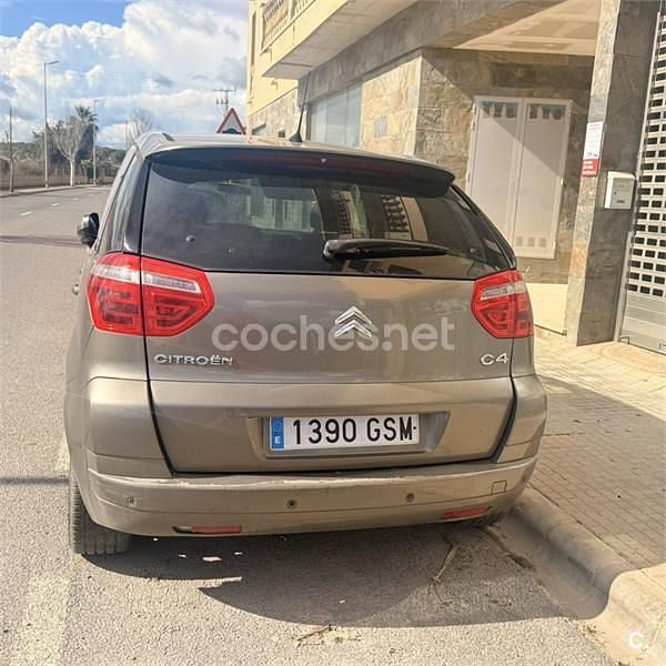 Usado Citroën C4 Picasso Exclusive 112 CV (82 kW) 2009 Beige Monovolumen