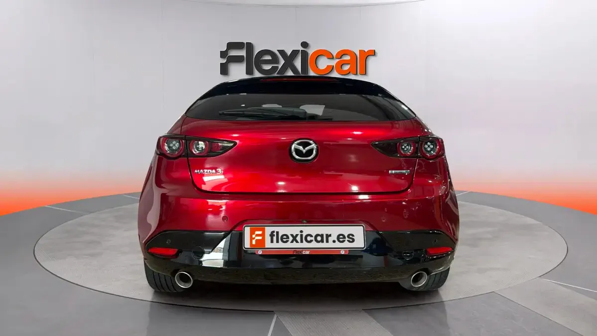 Usado Mazda 3 122 HP (89 kW) 2021 Vermelho Sedan