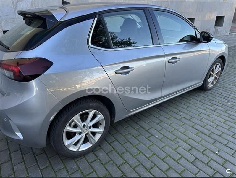 Usado Opel Corsa Elegance 100 CV (73 kW) 2021 Gris / plata Utilitario