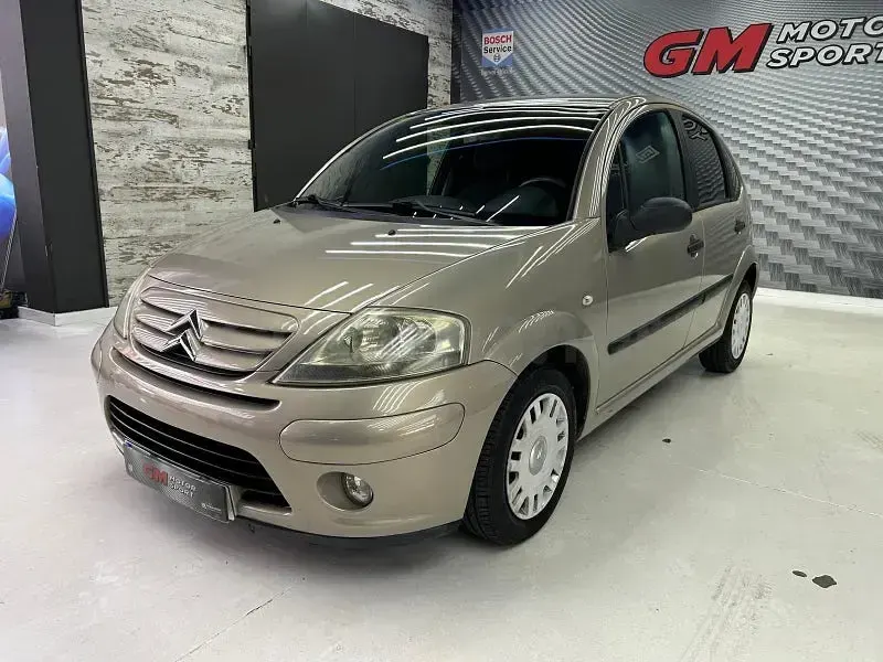 Usado Citroën C3 90 CV (66 kW) 2006 Beige Berlina