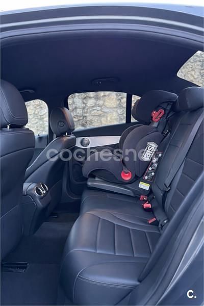 Usado Mercedes C200 160 CV (117 kW) 2020 Gris / plata Berlina