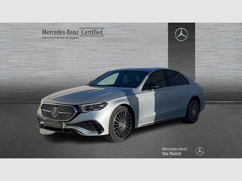 Gris Usado 2024 Mercedes E300 Berlina | 58.990 € (Precio justo) - Imagen 1/4