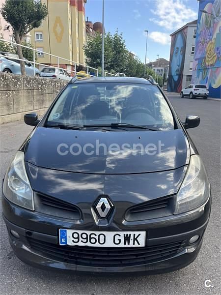 Negro Usado 2010 Renault Clio GrandTour Authentique Familiar | 3000 € (Precio justo) - Imagen 1/4