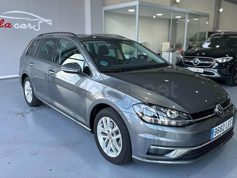 Usado VW Golf VII Advance 150 CV (110 kW) 2020 Gris / plata Familiar