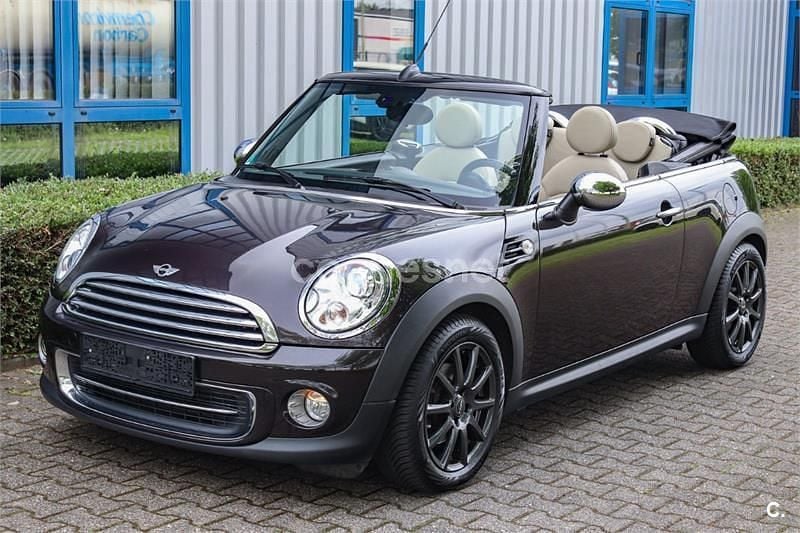 Usado Mini Cooper Cabriolet 122 CV (89 kW) 2013 Granate Descapotable