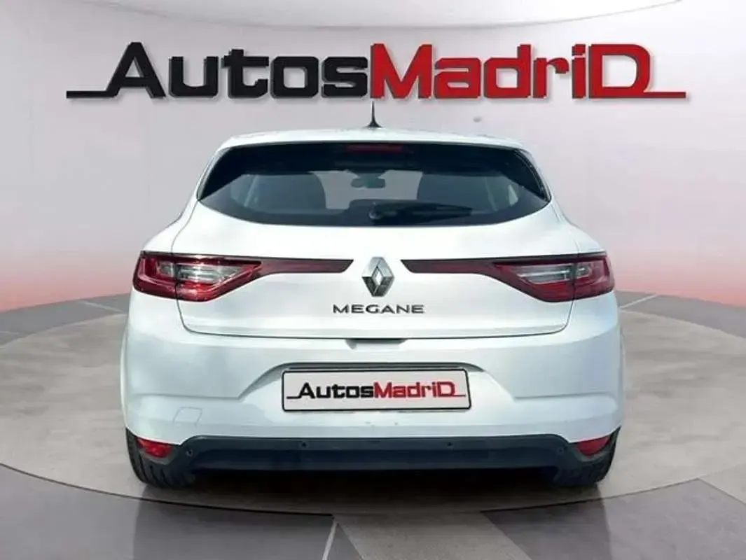 Usado Renault Mégane LIMITED 116 CV (85 kW) 2020 Blanco Utilitario