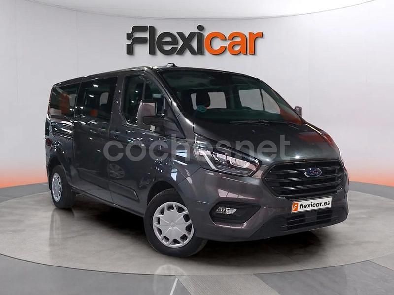 Gris / plata Usado 2023 Ford Transit Custom Nugget Monovolumen | 30.490 € (Buen precio) - Imagen 1/4