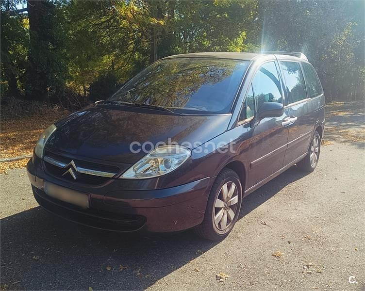 Negro Usado 2005 Citroën C8 Monovolumen | 5900 € - Imagen 1/4