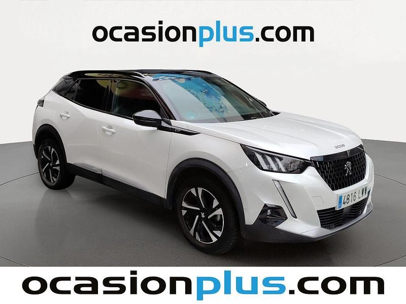 Usado Peugeot 2008 GT 131 CV (96 kW) 2022 Blanco SUV