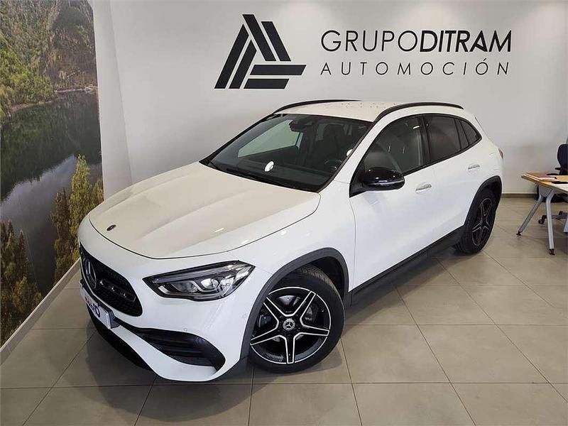 Usado Mercedes GLA200 150 HP (110 kW) 2020 SUV