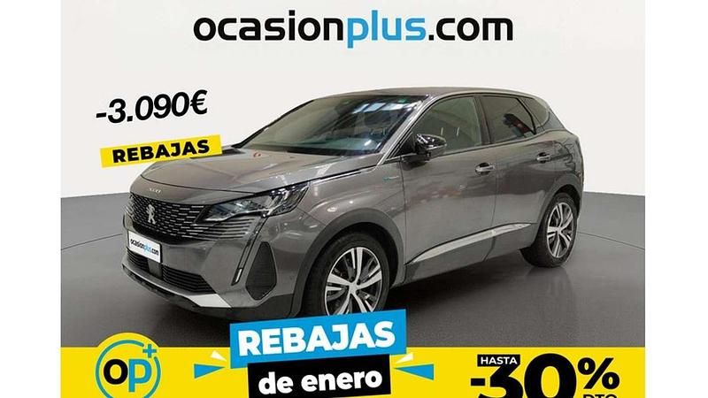 Usado Peugeot 3008 Allure 156 CV (114 kW) 2023 Plateado Monovolumen