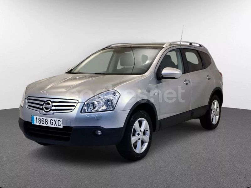 Gris / plata Usado 2010 Nissan Qashqai +2 Premium Edition SUV | 8490 € (Precio justo) - Imagen 1/4