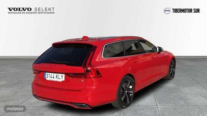 Usado Volvo V90 R-Design 2018 Rojo Familiar