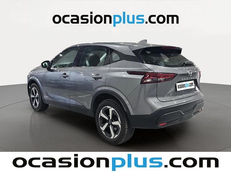 Begagnad Nissan Qashqai Acenta 190 HK (139 kW) 2024 Grå SUV