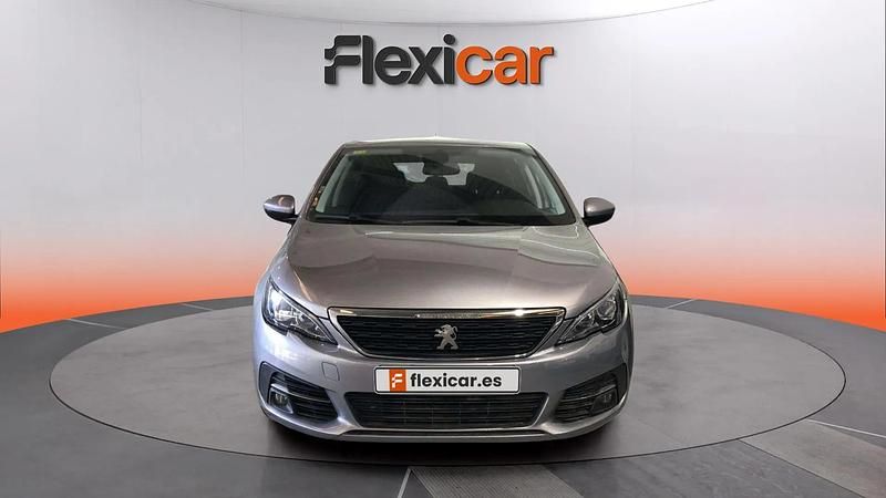 Usado Peugeot 308 Style 131 CV (96 kW) 2020 Gris Utilitario