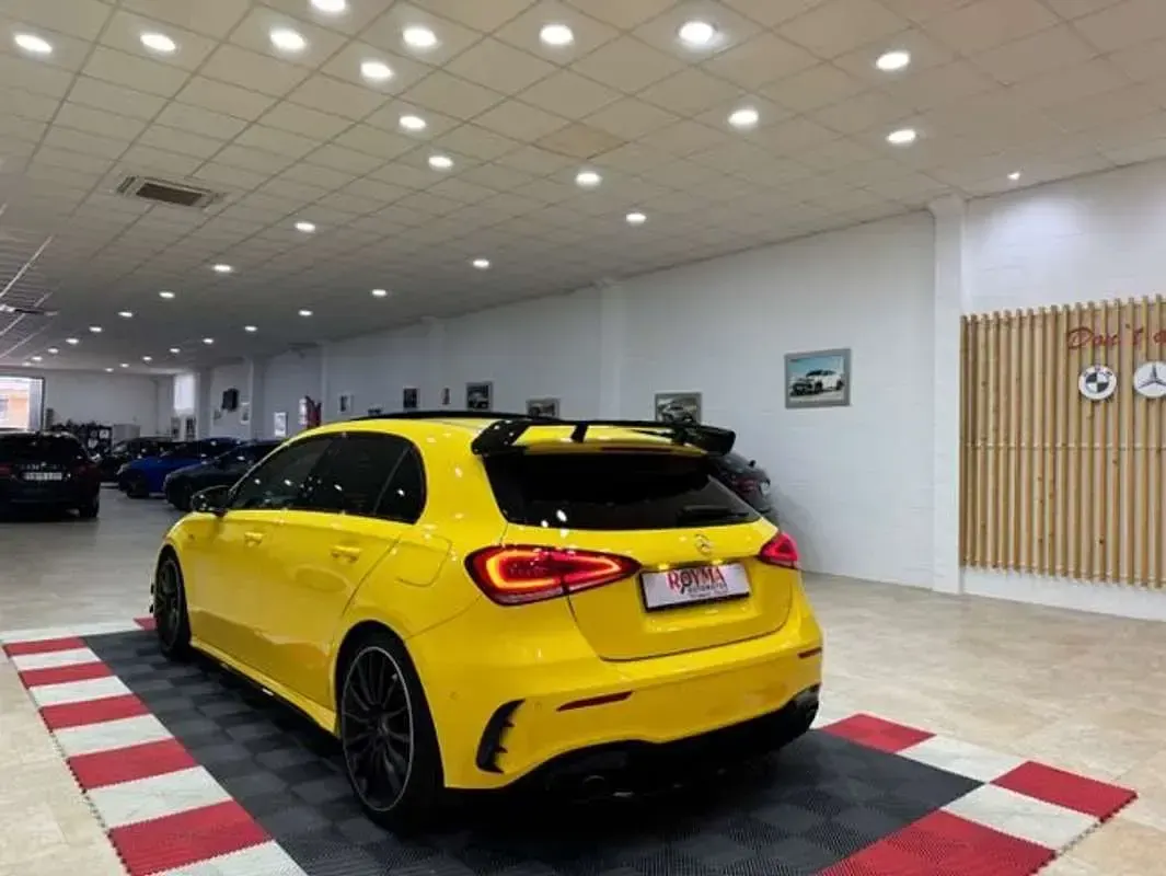 Käytetty Mercedes A220 306 HP (225 kW) 2019 Keltainen Sedan
