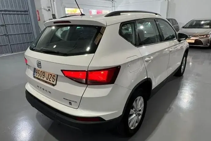 Usado Seat Ateca Reference 86 CV (63 kW) 2017 SUV