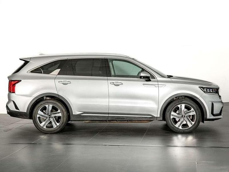 Usado Kia Sorento Plus 230 CV (169 kW) 2023 Plateado SUV