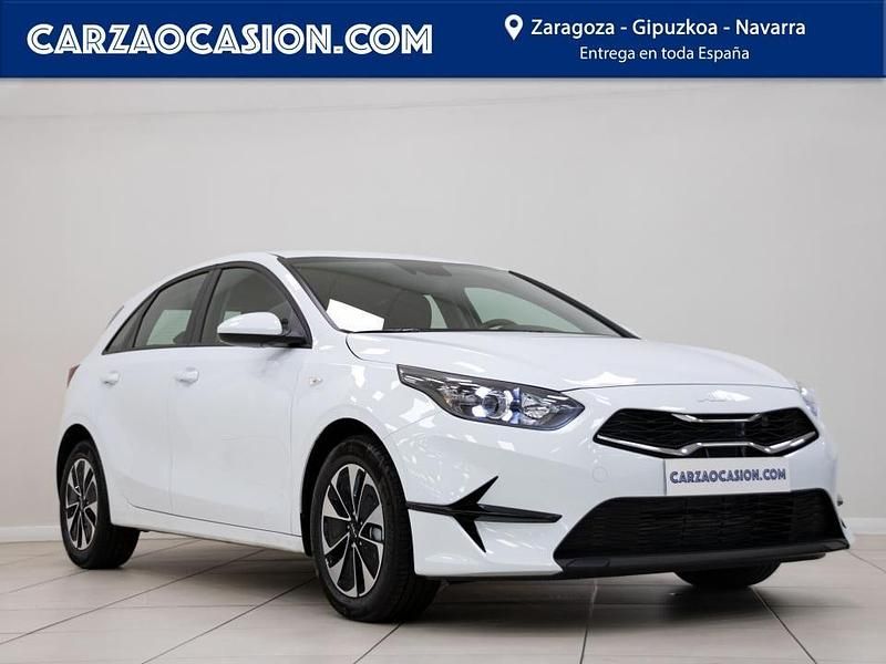 Otro Usado 2024 Kia Ceed Berlina | 20.695 € (Precio justo) - Imagen 1/4