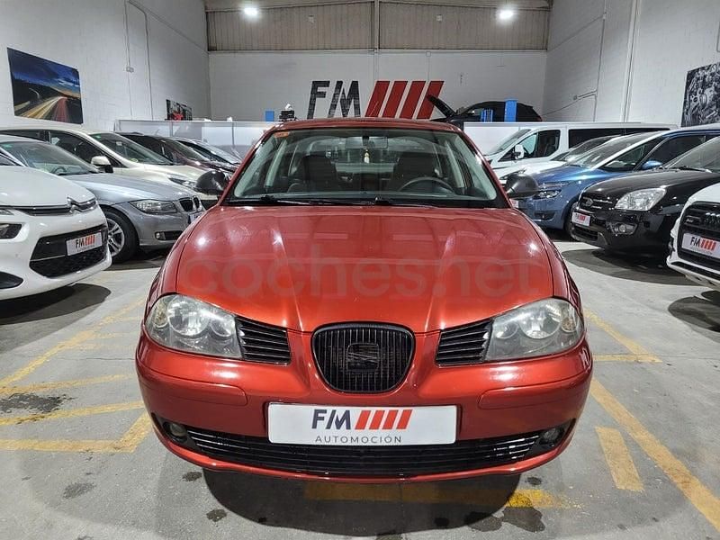 Usado Seat Cordoba Stylance 85 CV (62 kW) 2007 Granate Berlina