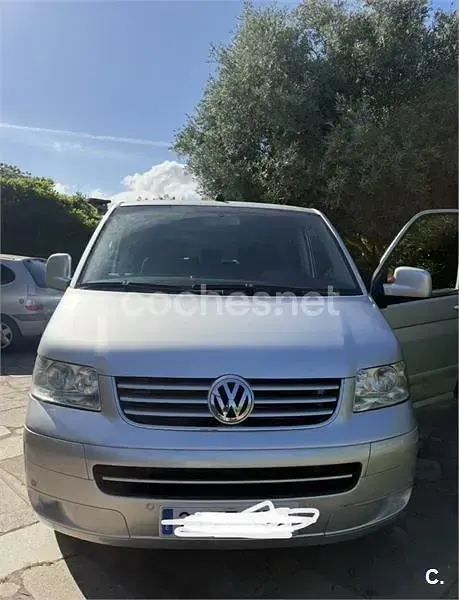 Usado VW Multivan Highline 174 CV (127 kW) 2005 Gris / plata Monovolumen