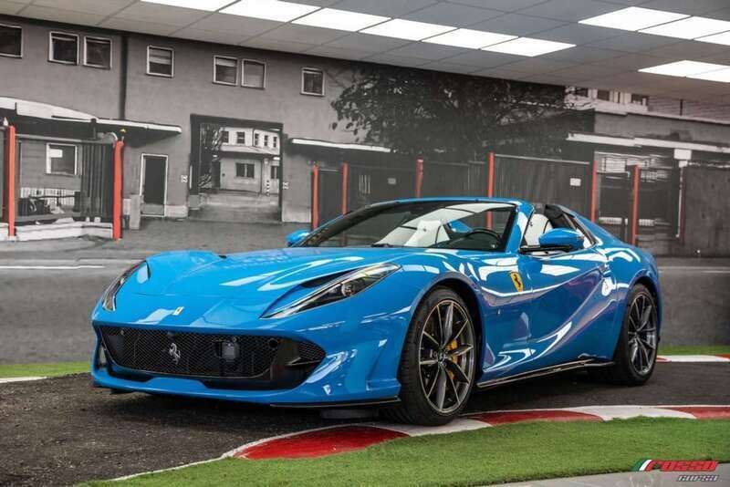 Azul Usado 2021 Ferrari 812 Descapotable | 599.999 € - Imagen 1/4