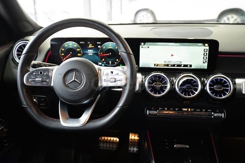 Usado Mercedes GLB200 150 CV (110 kW) 2024 Negro SUV