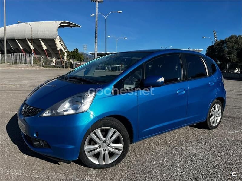 Azul Usado 2011 Honda Jazz Luxury Utilitario | 8500 € (Precio justo) - Imagen 1/4