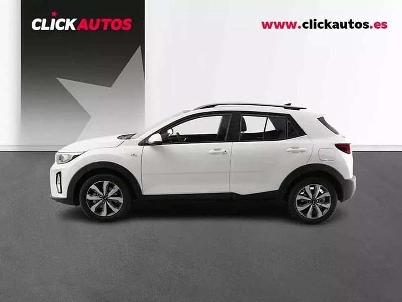 Usado Kia Stonic Active 101 CV (74 kW) 2025 Blanco SUV