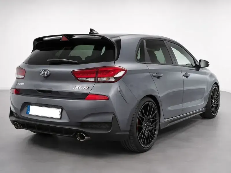 Usado Hyundai i30 N Performance 275 CV (202 kW) 2020 Gris / plata Berlina