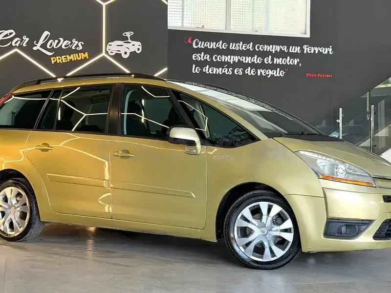 Usado Citroën Grand C4 Picasso Exclusive 110 CV (80 kW) 2007 Beige Monovolumen