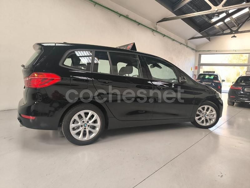 Usado BMW 218 Advantage 150 CV (110 kW) 2021 Negro Familiar