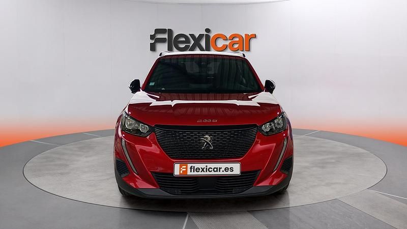 Używany Peugeot 2008 Allure 101 KM (74 kW) 2023 Czerwony SUV