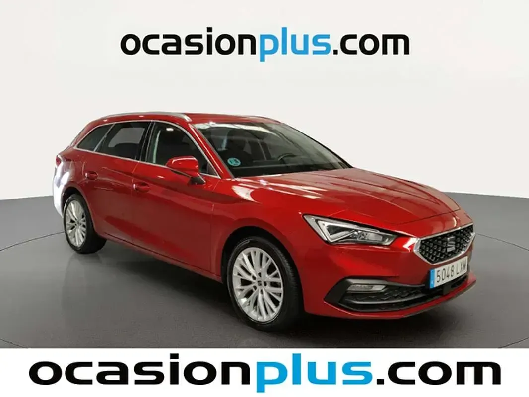 Usado Seat Leon ST XCELLENCE 150 CV (110 kW) 2022 Rojo Familiar