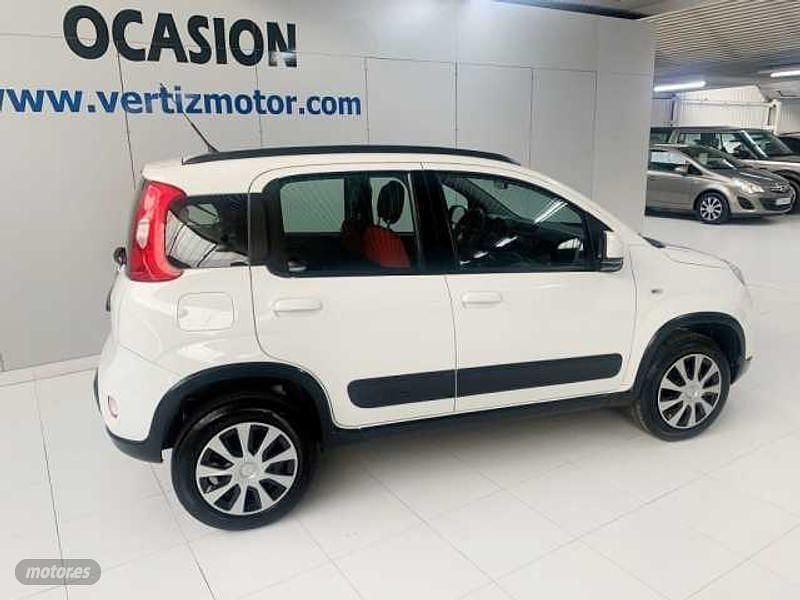 Usado Fiat Panda 4x4 86 CV (63 kW) 2019 Blanco Utilitario