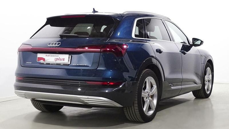 Usado Audi e-tron Advanced Plus 300 kW (408 CV) 2020 Azul SUV