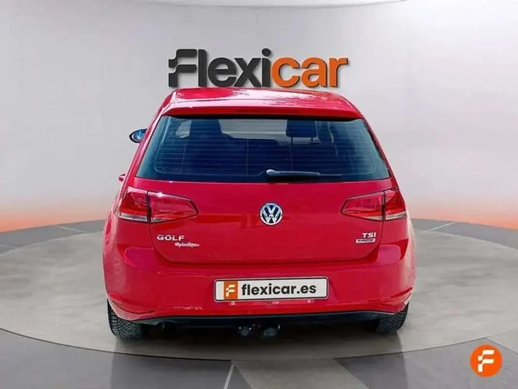 Usado VW Golf VII Business 110 CV (80 kW) 2016 Rojo Utilitario