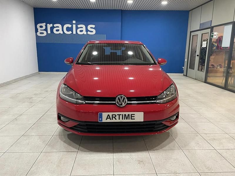 Usado VW Golf VII Advance 115 CV (84 kW) 2018 Rojo