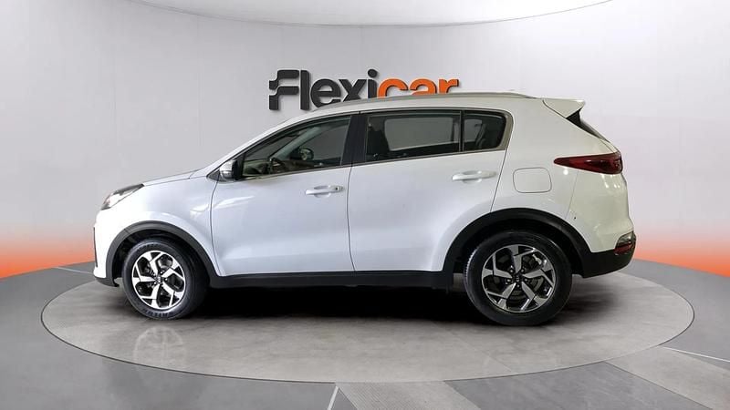 Usado Kia Sportage 136 CV (100 kW) 2022 Blanco SUV