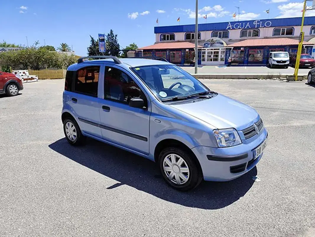 Usado Fiat Panda Dynamic 69 CV (50 kW) 2007 Azul Utilitario